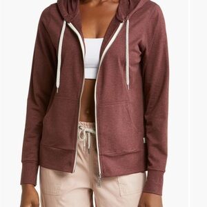 Vuori Women's ruby heather x-large Hoodie never worn before